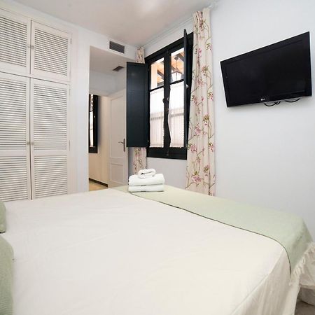 Alohamundi Lumbreras II Apartment Sevilla Bagian luar foto