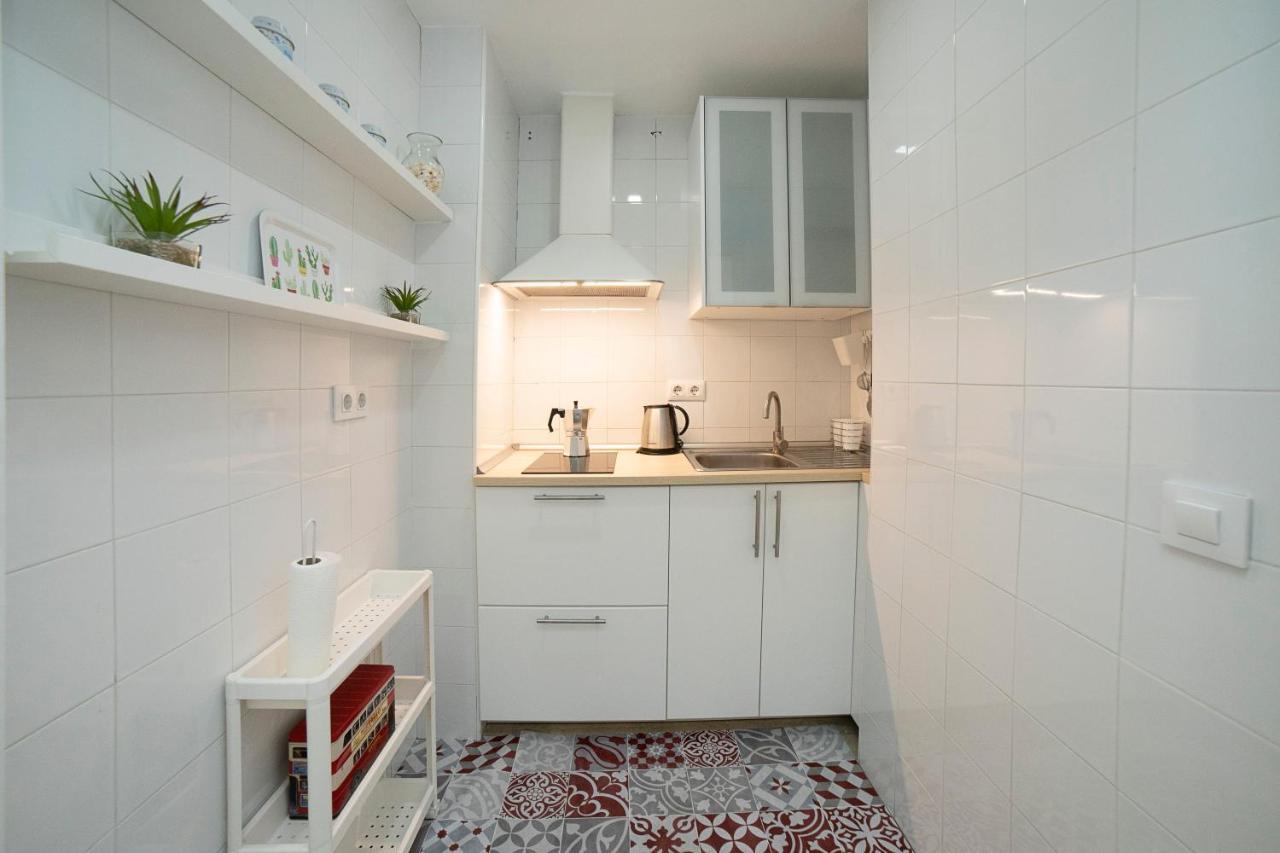 Alohamundi Lumbreras II Apartment Sevilla Bagian luar foto