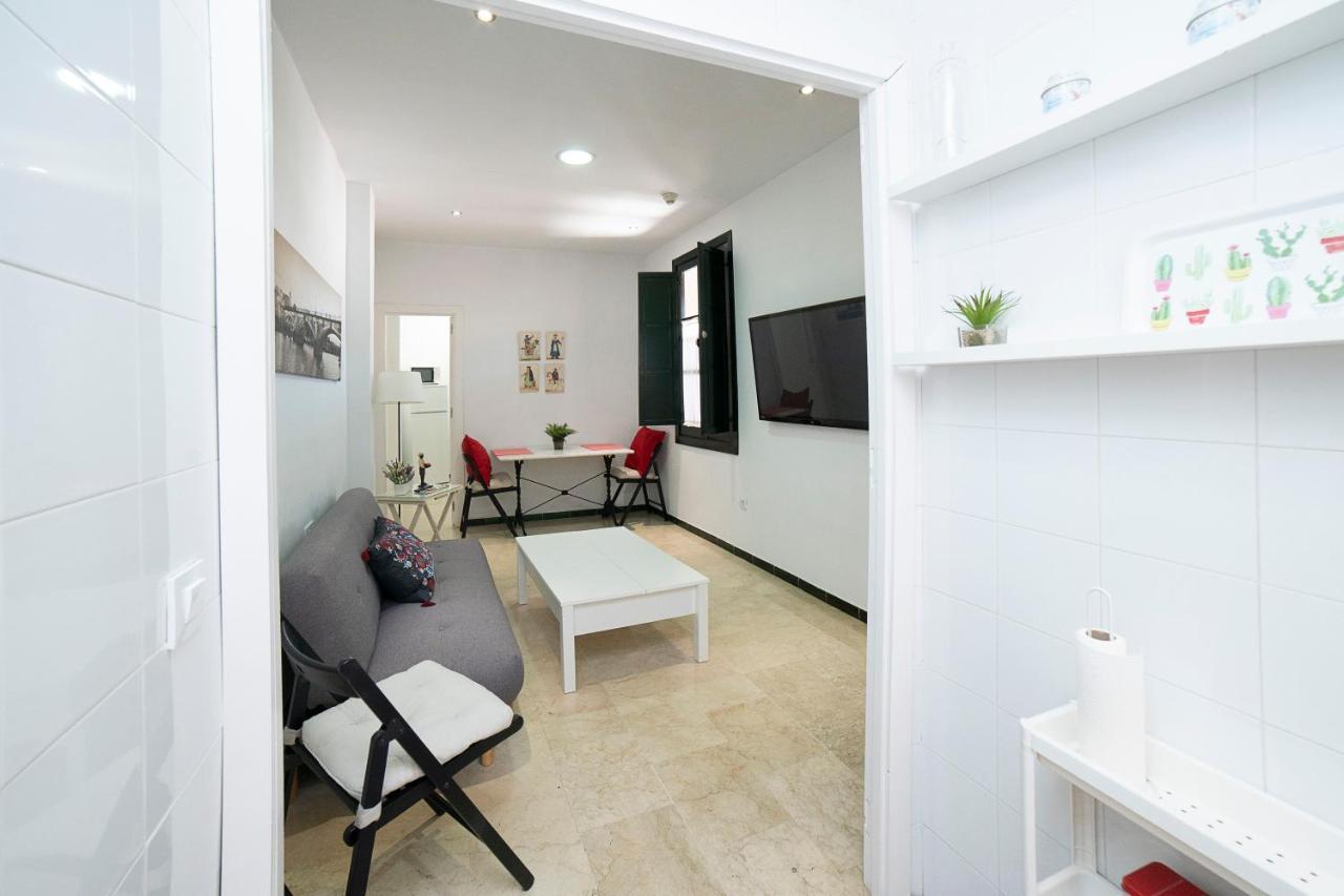 Alohamundi Lumbreras II Apartment Sevilla Bagian luar foto